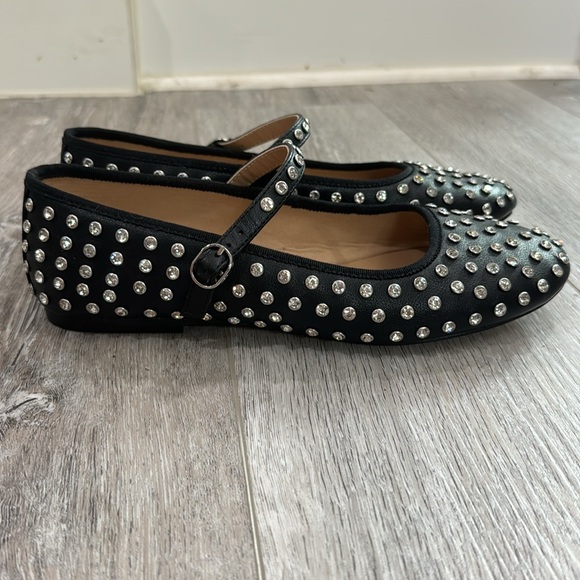 Steve Madden Vinetta Flat in Rhinestone / Size W8 / Never Worn - Picture 2 of 2
